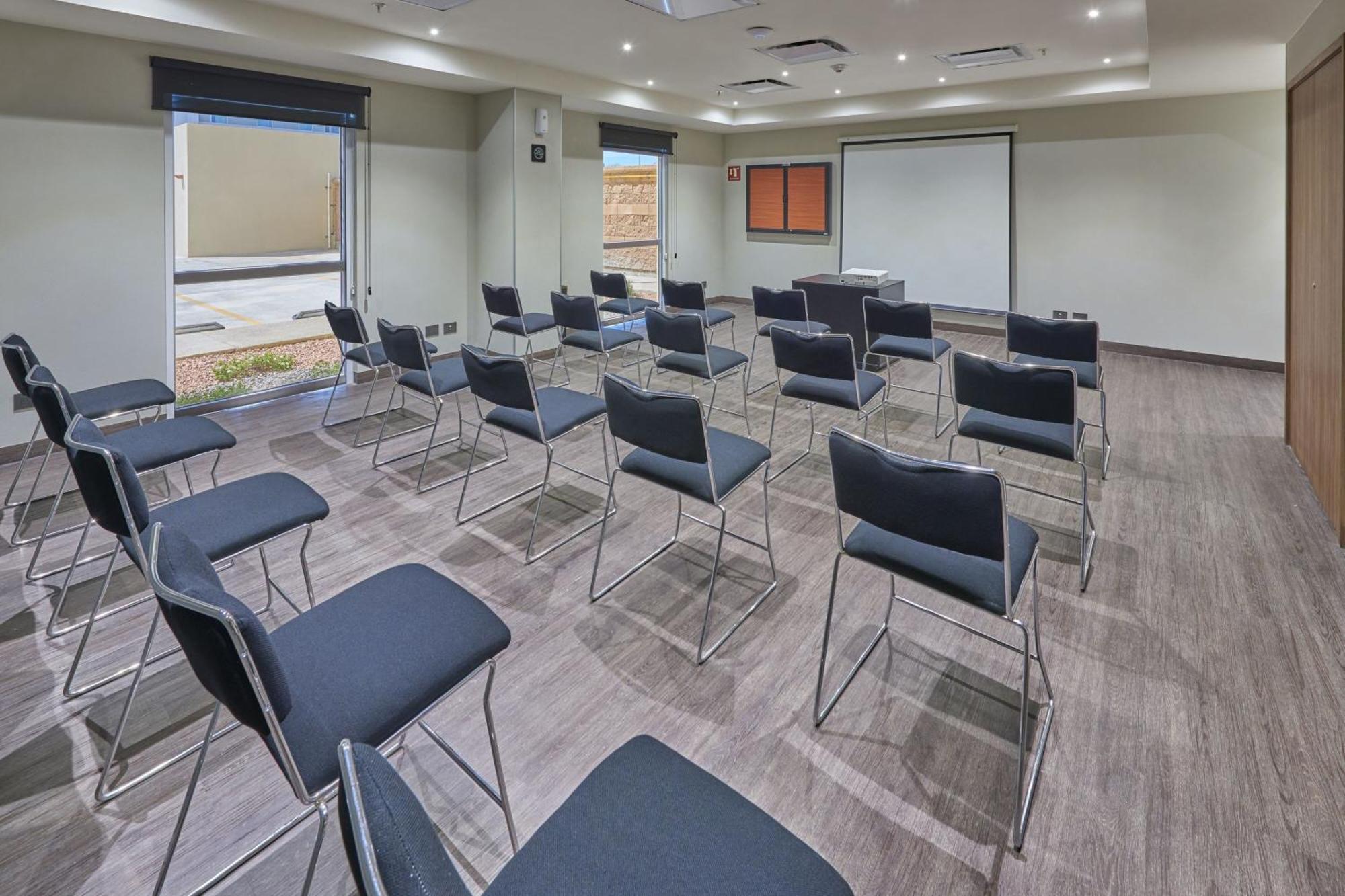 City Express By Marriott Hermosillo Expo Exterior photo