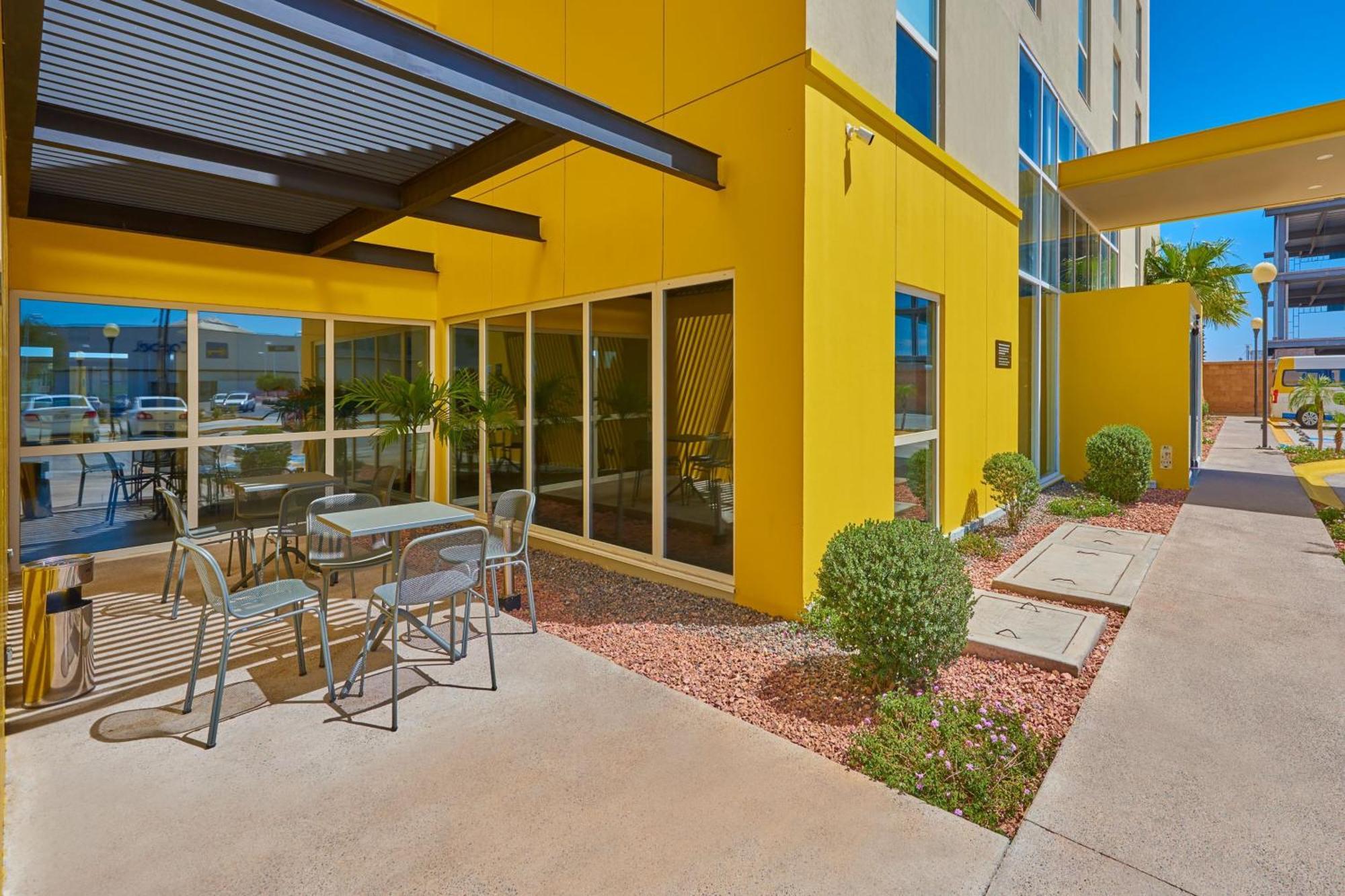 City Express By Marriott Hermosillo Expo Exterior photo