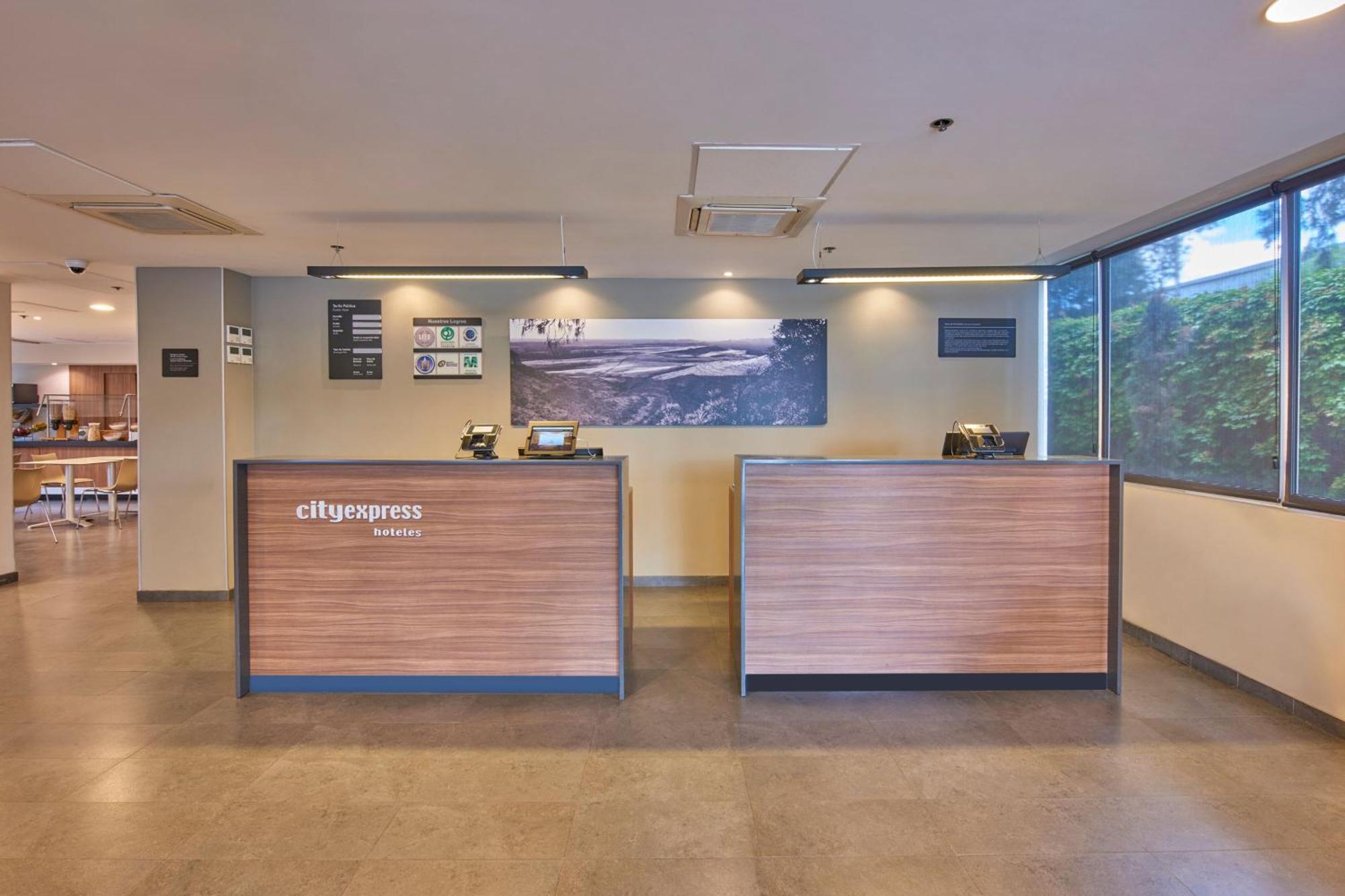 City Express By Marriott Hermosillo Expo Exterior photo